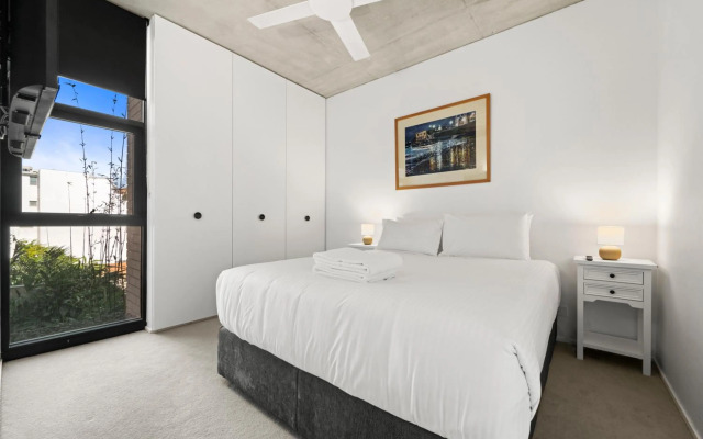 Premium Bondi Beach 2 Bedroom with Beach view and parking