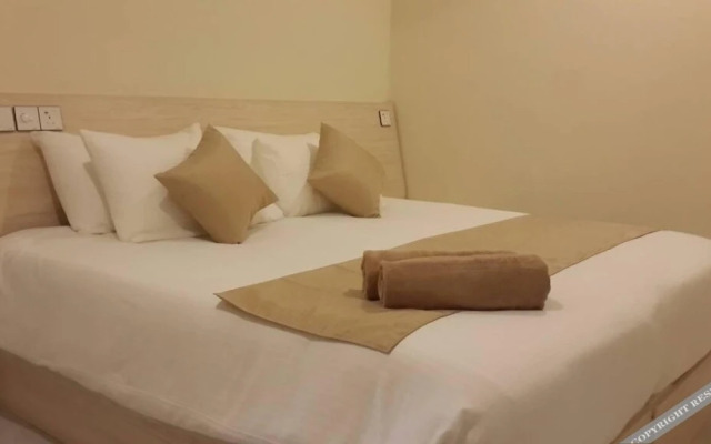 Mandhoo Guesthouse & Dive