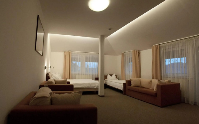 Hotel Baneasa Parc