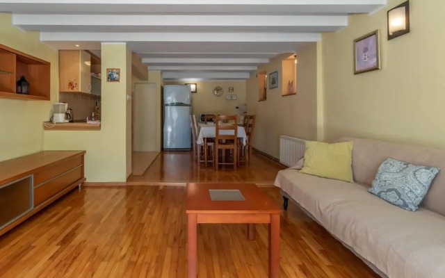 Stunning Apartment in Crikvenica With 2 Bedrooms and Wifi