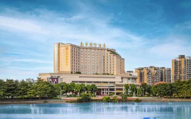 South Grand China International Hotel