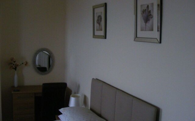 The Highlander Hotel