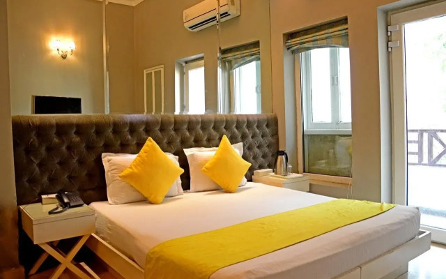 Hotel Ajanta Juhu near Juhu Beach