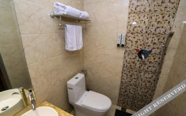 Xinyuan Business Hotel