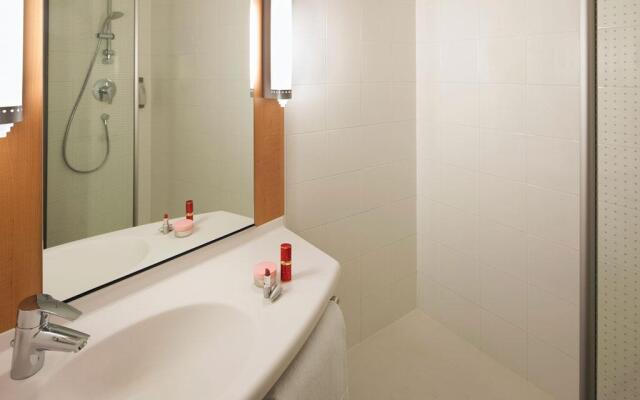ibis Barcelona Centro Sagrada Familia