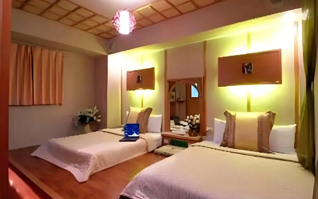 Laurel Business Hotel