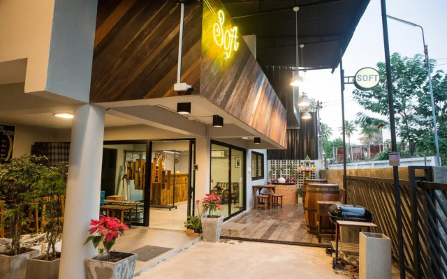 Soft Dormtel Night Bazaar