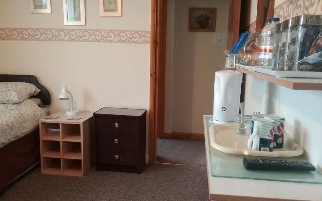 Y-NOT Guest House