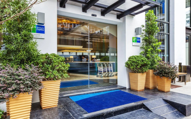 Holiday Inn Express Bangkok Sukhumvit 11 by IHG