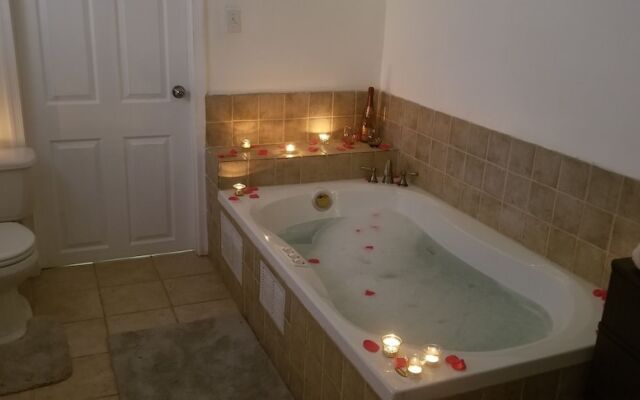 NYC NJ Romantic And Cozy Hideaway