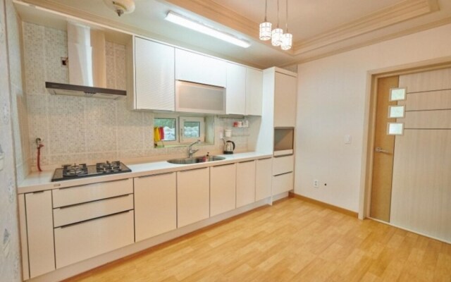 Gapyeong Min House Pension