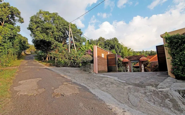 Zen Villa Lovina Ocean View