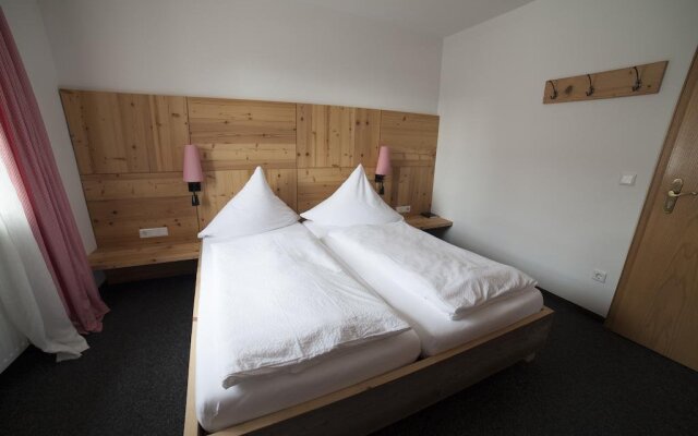 Pension & Ferienwohnung Breitmoser