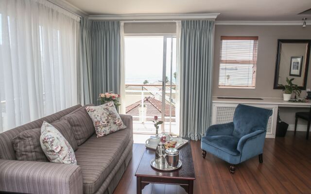Bantry Bay Suite Hotel
