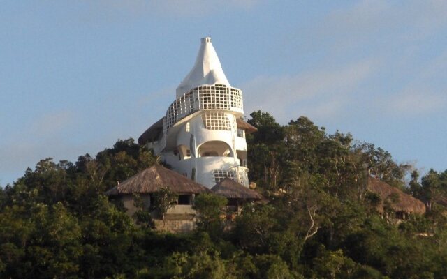 Al Faro Cosmio Hotel