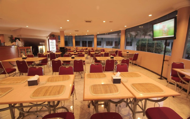 Hotel Sinar 2