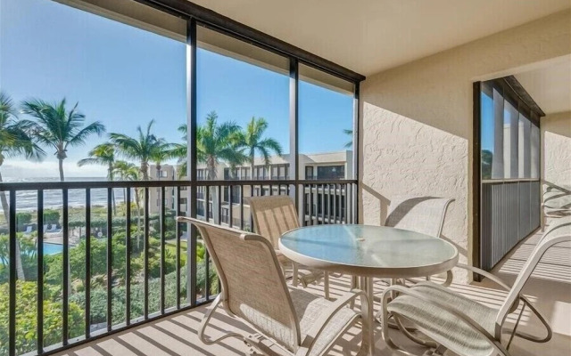 Sea Oats 336 2 Bedroom Condo by RedAwning