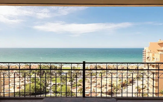 Condo Bella Sirena 805 C by Kivoya