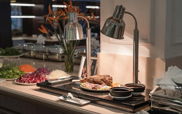 Golden Sun Hotel - Dalat