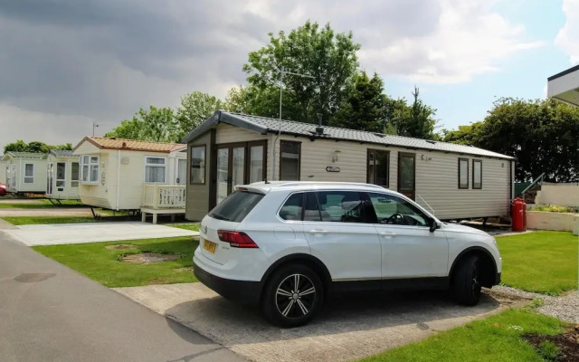 Patrington Haven Luxury 8 Berth Park Home