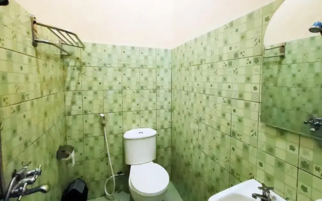 Charming Deluxe Room With Ac and Wifi