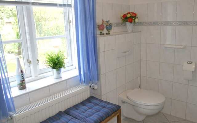 Holiday Apartment Wanlik Hus