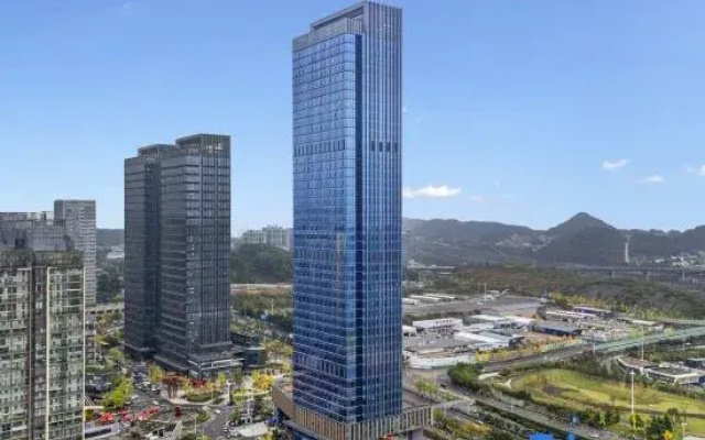 Miaohuang Royal · Cloud Realm & Wild Trace High-Altitude Scenic View Hotel