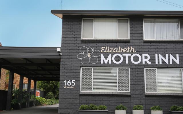 Elizabeth Motor Inn