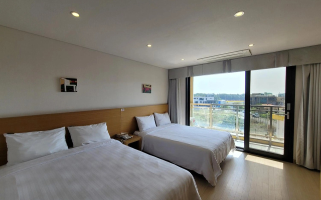 Bk Hotel Jeju