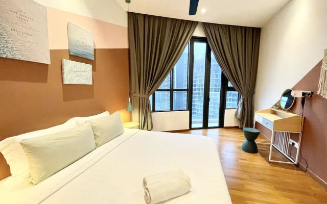 KL Gateway Premium Residences by MOKA