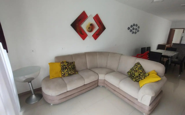 Casa Nova com Piscina 3 quartos