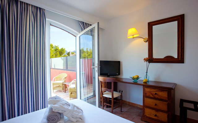 Hotel Cala Sant Vicenç - Adults Only + 16