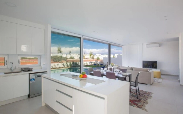 Villa Ava AQ BP3 in Pernera