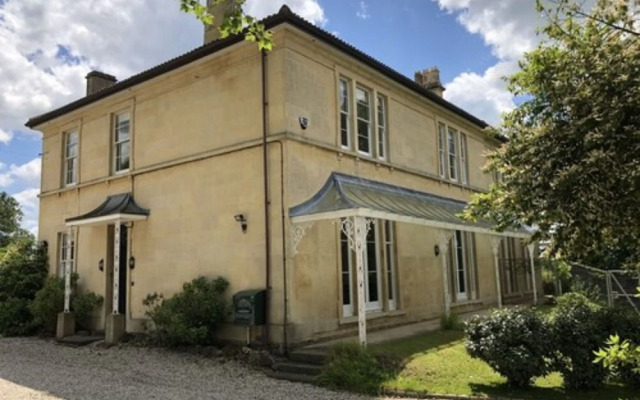 Roseneath House