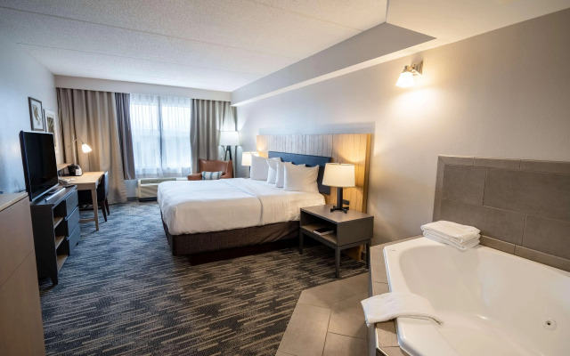 Country Inn & Suites by Radisson, State College (Penn State Area), PA