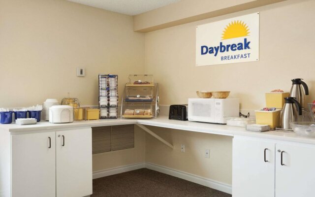 Days Inn by Wyndham Lacey Olympia Area