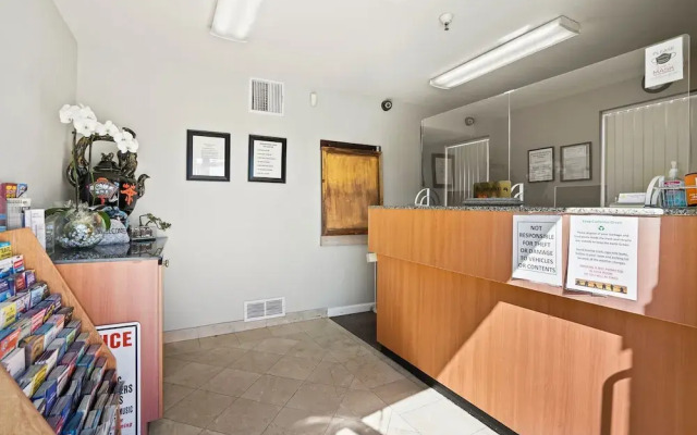 Mission Peak Lodge