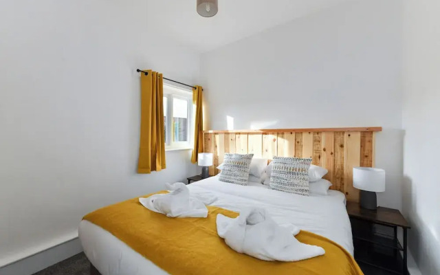 Newark Central Cottage