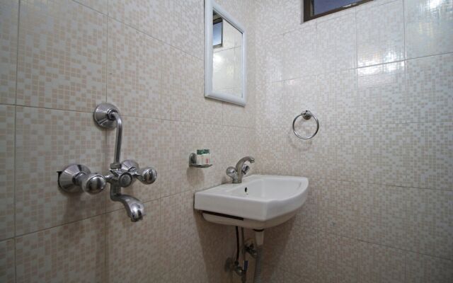 OYO 3091 Hotel Ramdiri Residency