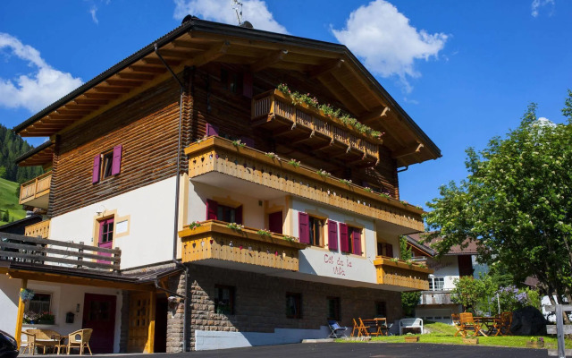 Garni Col da la Vila