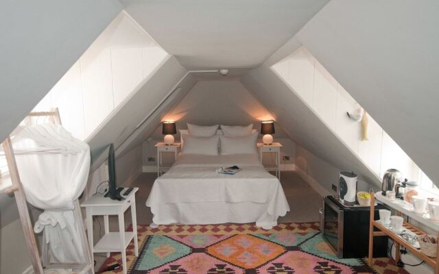 The Laindons Guest House