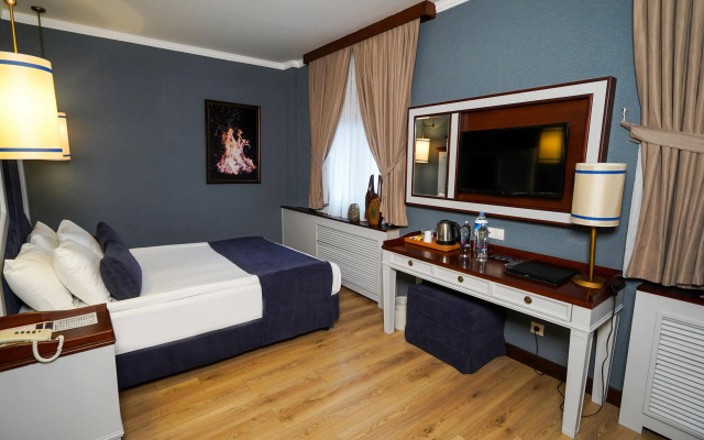 Mirada Del Lago Hotel