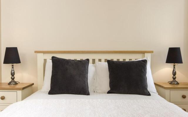 Citystay - Dove House