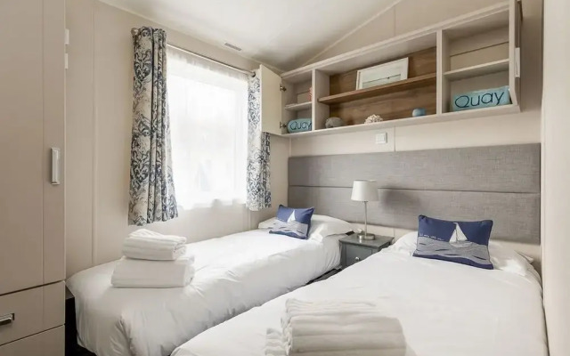 Summer by the Harbour