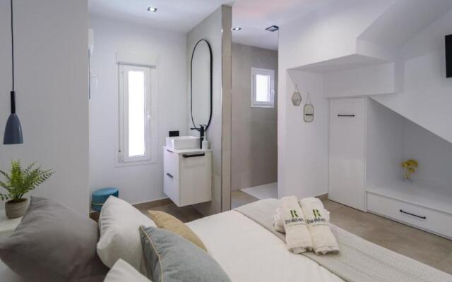 Maria's Head Villa Torre del Mar by Ruralidays