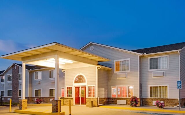 Super 8 Riverside/Kansas City