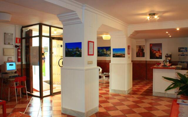 Hotel Toril