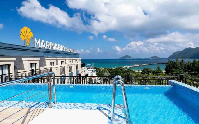 Marina Bay Con Dao Hotel