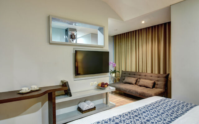 Sampit Residence Managed by FLAT06