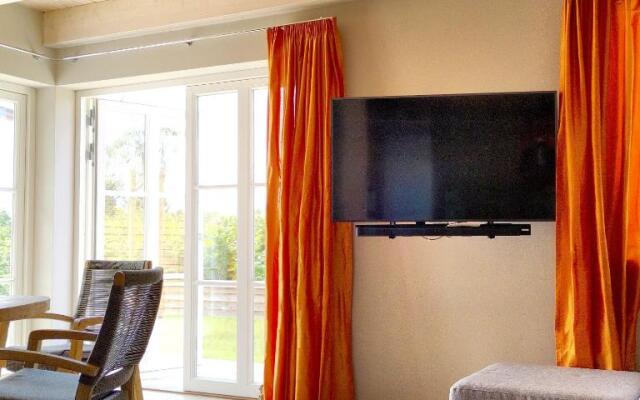 Premium Ferienhaus Soss Diek in Groß Schwansee